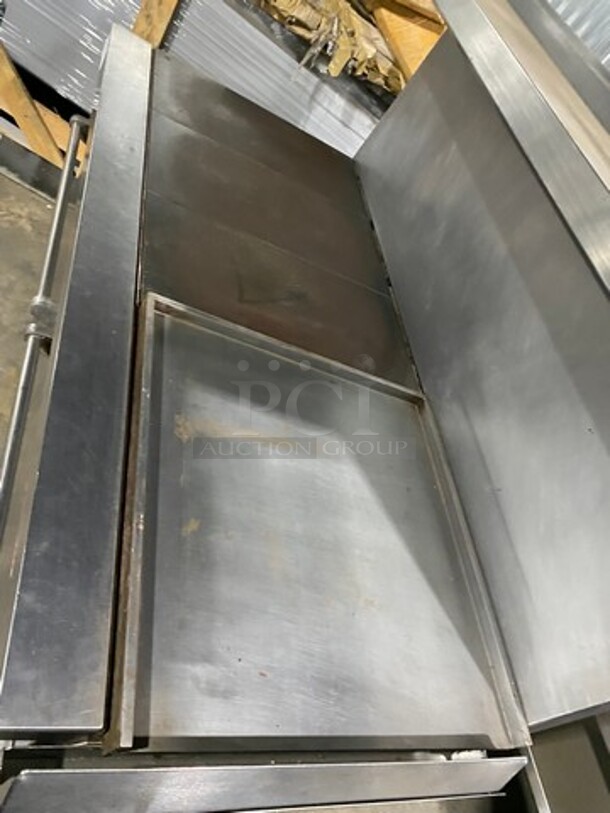 AMAZING! Vulcan Commercial Electric Powered French Top/ Hot Plate With Right Side Flat Griddle! With Raised Back Splash And Salamander Shelf! With 2 Oven Underneath! All Stainless Steel! On Casters! - Image 5 of 11
