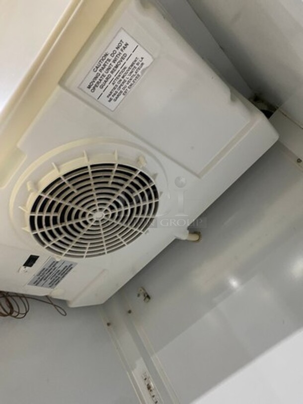 Imbera Commercial Single Door Reach In Cooler Merchandiser! With View Through Door! Poly Coated Racks! Model: G319 SN: 534110905193 115V 60HZ 1 Phase - Image 6 of 8