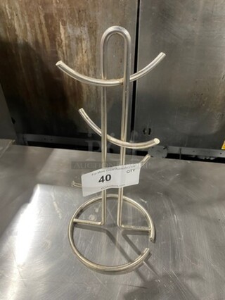 Countertop Metal Mug Holder!