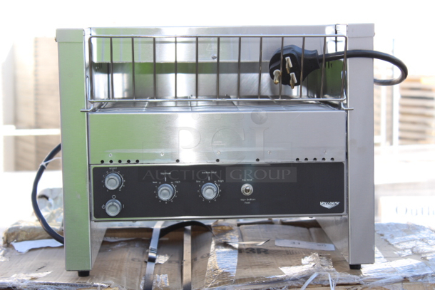 BRAND NEW SCRATCH & DENT!! Vollrath JT3BH Conveyor Toaster with 1 1/2"-3" Opening, 208v 3600 WATTS 17.3 AMPS S/N: 0075-01729874-004 18-1/8x18-1/4x15.  - Image 2 of 8