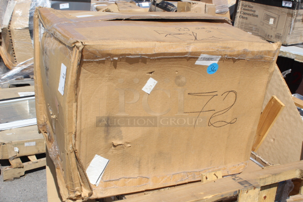 BRAND NEW SCRATCH & DENT! Endura 3950A03T 100 lb. 50 GPM Grease Trap with 3" Threaded Connections. ONLY NOTICEABLE DAMAGE IS TO THE PACKAGING!! 23-1/2x23-1/2x23-1/2 - Image 4 of 4