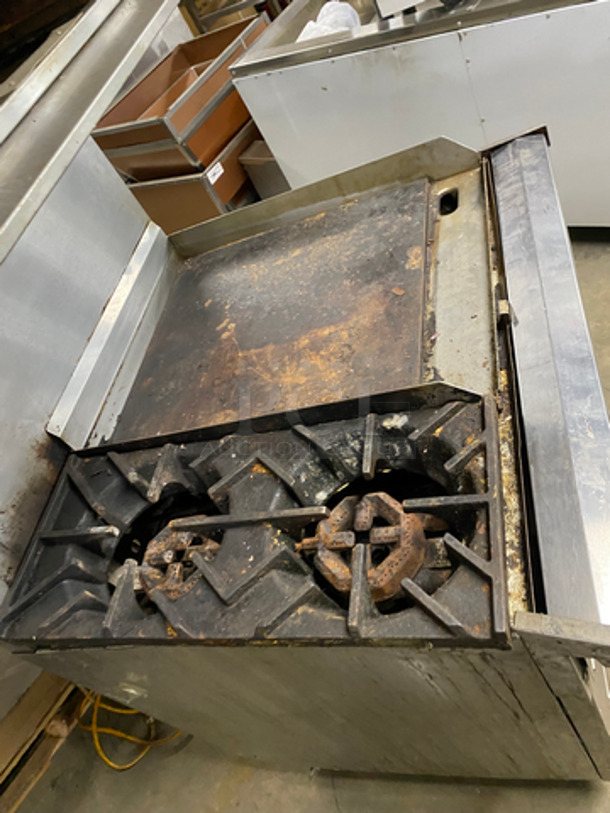 US Range Commercial Natural Gas Powered 2 Burner Stove With Flat Top Griddle! Griddle Has Side Splashes! With Raised Back Splash And Salamander! With Oven Underneath! All Stainless Steel! On Casters! - Image 5 of 11
