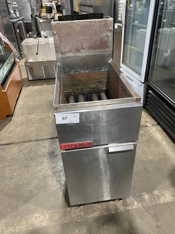 Cecilware Commercial Natural Gas Powered Deep Fat Fryer! All Stainless Steel! On Legs! Model: FMP40 - Image 1 of 8