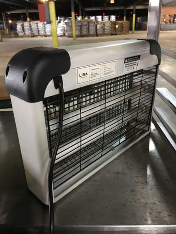 Indoor Insect Killer! 110/120V 60HZ - Image 3 of 5
