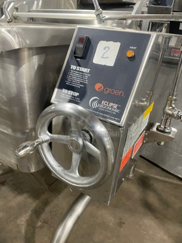 WOW! Groen Natural Gas Powered ECLIPSE SERIES Tilted Braising Pan/Tilt Skillet! All Stainless Steel! Thermostatic Controlled! On Legs! Model: BPM-40G SN: J149076-1-4! Working When Removed!  - Image 6 of 8