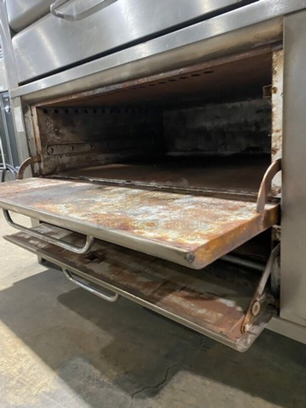 Blodgett Commercial Natural Gas Powered Double Deck Baking/ Pizza Oven! All Stainless Steel! On Legs! 2x Your Bid Makes One Unit! WORKING WHEN REMOVED! - Image 9 of 12