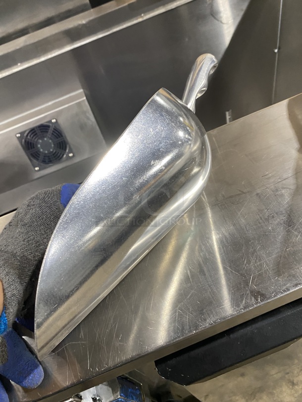  Assorted Aluminum Scoop. 3XBID - Image 3 of 5