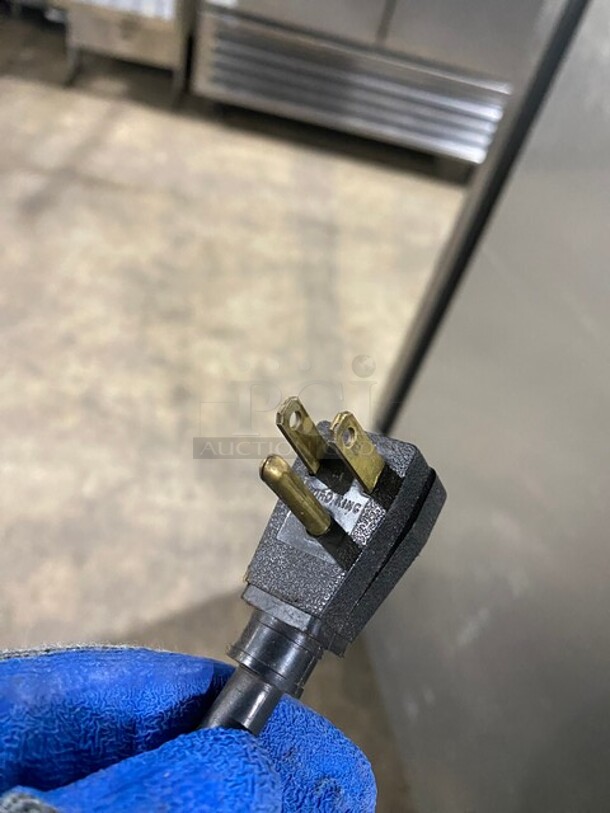 TRUE All Stainless Steel 2 Door Reach In Freezer! Model: T-49F ASerial 7684129! 115V 1 Phase! On Casters!  - Image 8 of 9