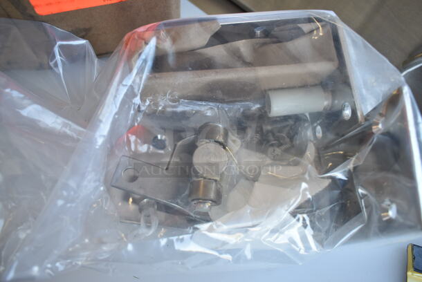 BRAND NEW SCRATCH AND DENT! Stainless Steel Swinging Kitchen Door w/ Hardware.  - Image 4 of 8
