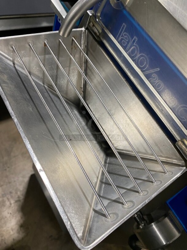 Carpigiani Commercial Floor Style Ice Cream Batch Freezer! All Stainless Steel! Model LABO2030C Serial 447289! On Casters! - Image 6 of 10