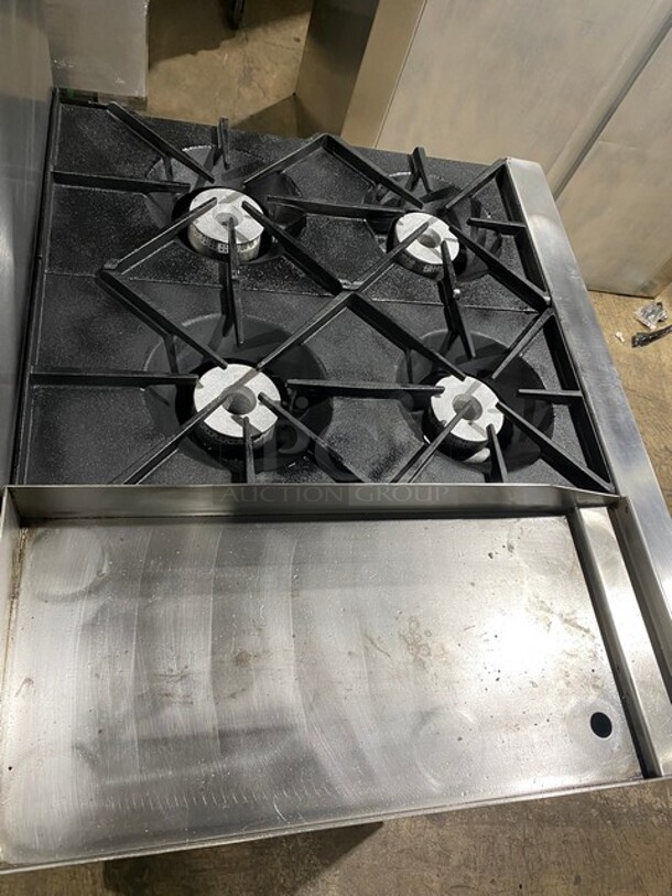 Southbend Heavy Duty Commercial Natural Gas Powered 4 Burner Stove! With Raised Back Splash! With Oven Underneath! All Stainless Steel! On Casters! Model: P32D-BBB SN: 05M09248! - Image 5 of 11