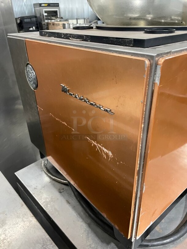 Mastrena Starbucks Style Commercial Stainless Steel Countertop Automatic Espresso Machine! With Grinder! 208V! Model: CS2 SN: 40-147728! - Image 4 of 10