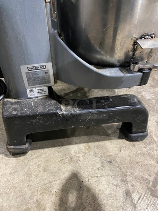 Centerline by Hobart HMM20-1STD Metal Commercial Countertop Dough Mixer w/ Stainless Steel Mixing Bowl, Bowl Guard !MODEL HMM20 SN:EX0001433 120V 1PH  - Image 9 of 10