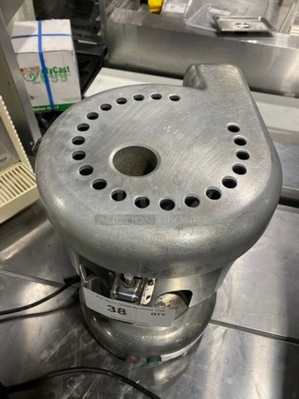 Countertop Electric Powered Juicer! All Stainless Steel! - Image 5 of 8