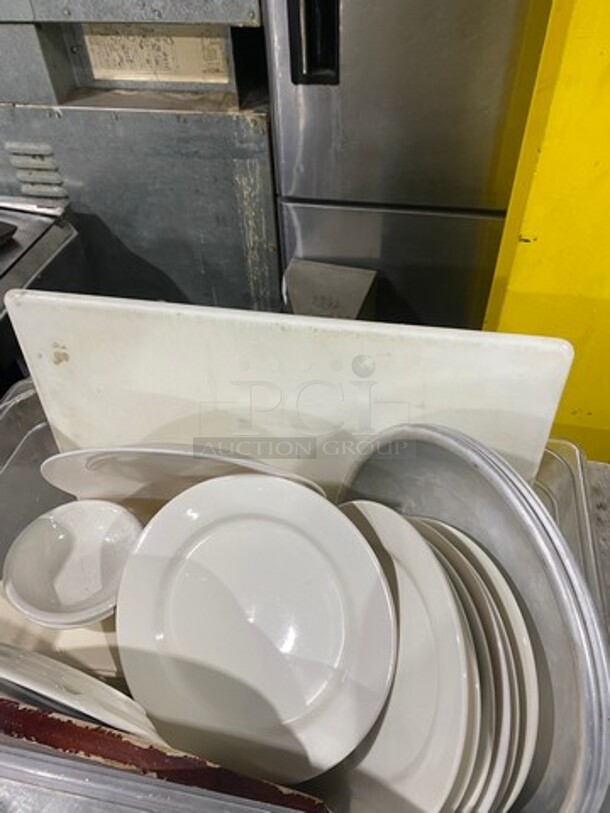 ALL ONE MONEY! MISCELLANEOUS! Includes Assorted Plates And Strainer! - Image 7 of 7