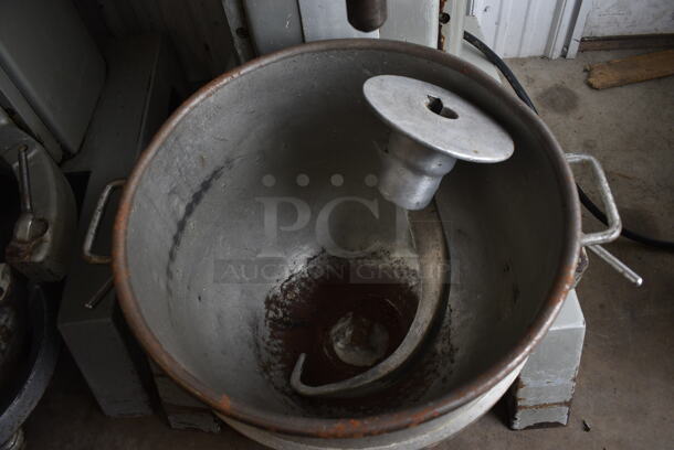 Hobart Model H 600T Metal Commercial Floor Style 60 Quart Planetary Mixer w/ Metal Mixing Bowl, Mixing Bowl Dolly and Dough Hook Attachment. 230 Volts, 1 Phase. 29x43x56 - Image 5 of 11