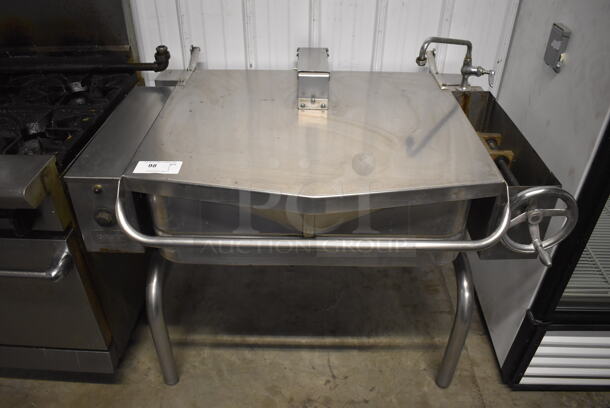 Groen Stainless Steel Commercial Electric Powered Floor Style Manual Tilting Skillet Braising Pan. 208 Volts, 3 Phase. 49x37x45 - Image 1 of 6