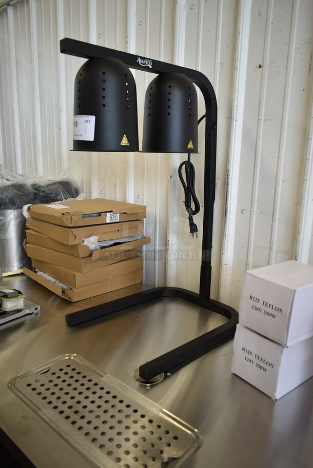 BRAND NEW SCRATCH AND DENT! Avantco 177W62BLK Black 2 Bulb Free Standing Heat Lamp / Food Warmer. 115 Volts, 1 Phase. Tested and Working! - Image 3 of 10