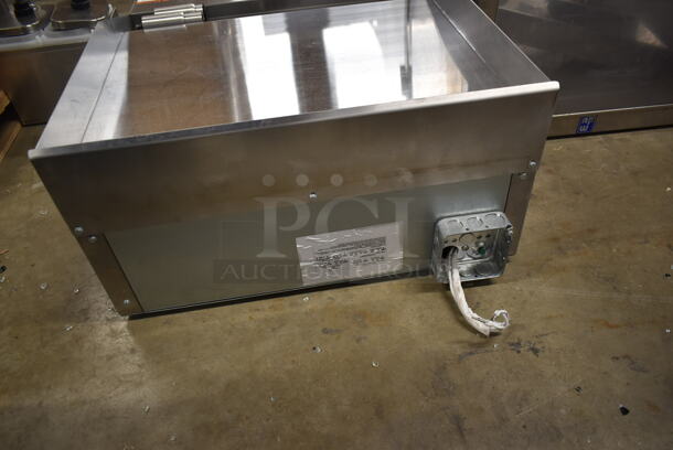 BRAND NEW SCRATCH AND DENT! Cooking Performance Group CPG 351GUCP24M Stainless Steel Commercial Countertop Electric Powered Flat Top Chrome Top Griddle. Missing 2 Legs. 208/240 Volts, 1/3 Phase. - Image 8 of 9