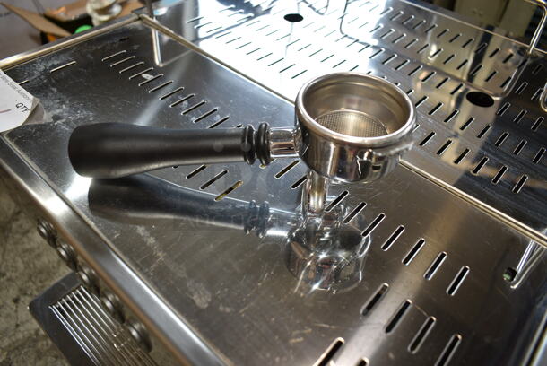BRAND NEW SCRATCH AND DENT! Estella 236ECEM1 Stainless Steel Commercial Countertop Single Group Automatic Espresso Machine w/ Portafilter and Steam Wand. 110-120 Volts, 1 Phase.  - Image 6 of 8