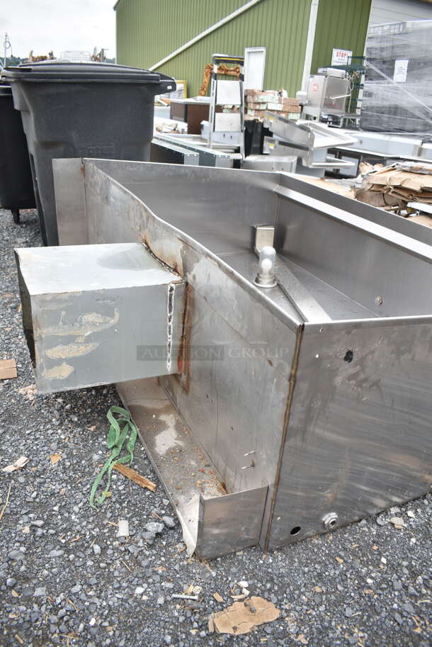 7' Stainless Steel Commercial Grease Hood w/ Filters.  - Image 4 of 6