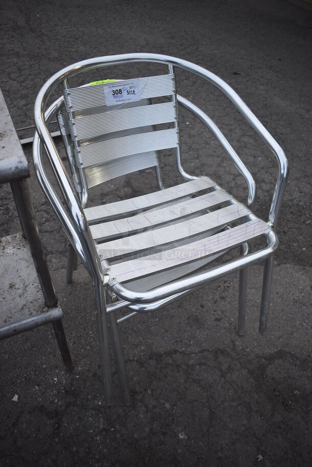 2 Metal Dining Height Patio Chairs w/ Arm Rests. 21x20x28. 2 Times Your Bid! - Image 3 of 3