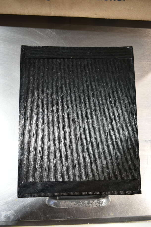 ALL ONE MONEY! Lot of Menu Holders and Binders - Image 10 of 12