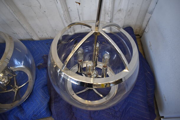 2 Metal Light Fixture. 14x14x44. 2 Times Your Bid! Tested and Working! - Image 4 of 4