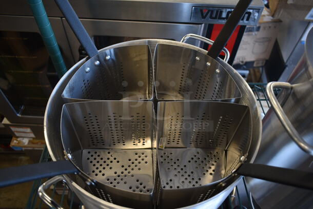 2 BRAND NEW Items; Choice 5-Piece Vegetable and Pasta Cooker Set with 20 Qt. Aluminum Pot w/ 5 Qt. Stainless Steel Insets and Vollrath 16 Quart Stock Pot. 2 Times Your Bid! - Image 2 of 6