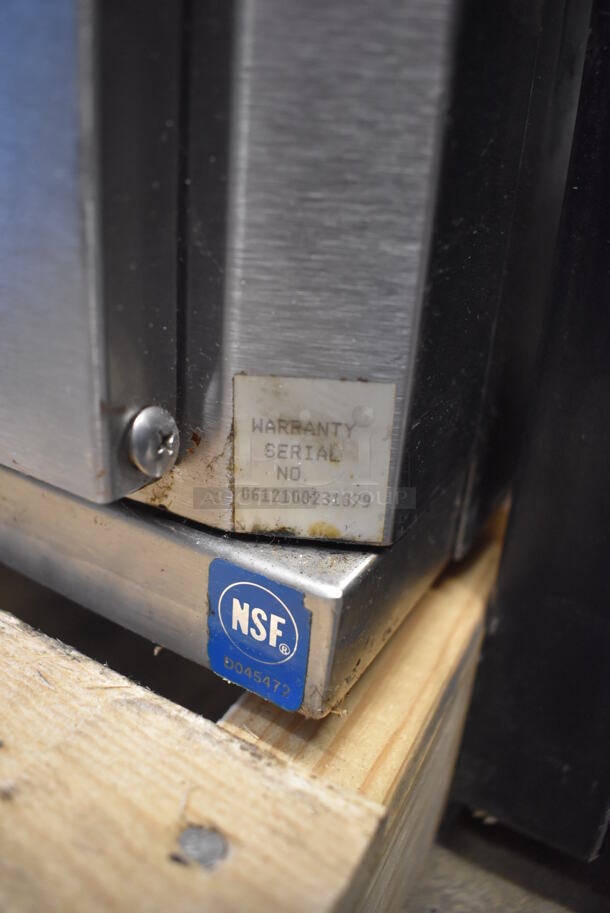 Tim Hortons Stainless Steel Commercial Electric Powered Half Size Convection Oven w/ View Through Door. 208-230 Volts. 31x32x26 - Image 8 of 8