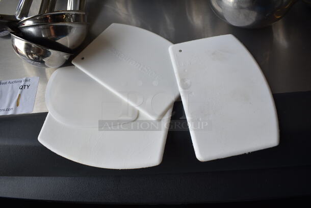ALL ONE MONEY! Lot of Various Utensils Including Ladles - Image 6 of 10