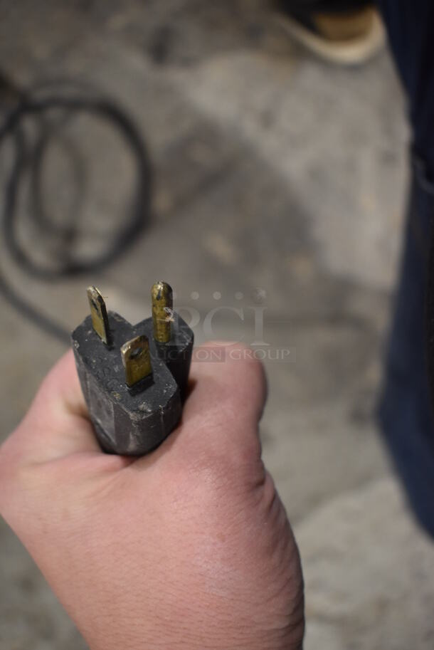 Olde Tyme PN1 Stainless Steel Commercial Countertop Nut Grinder. 115 Volts, 1 Phase. Tested and Working! - Image 7 of 7