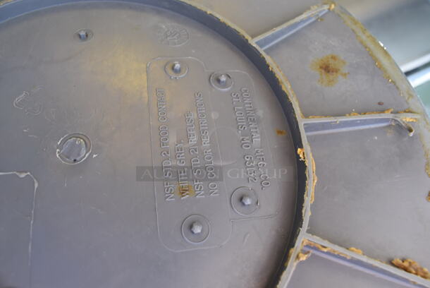 ALL ONE MONEY! Lot of 5 Various Trash Cans and Metal Piece. Includes 24x24x31 - Image 7 of 8