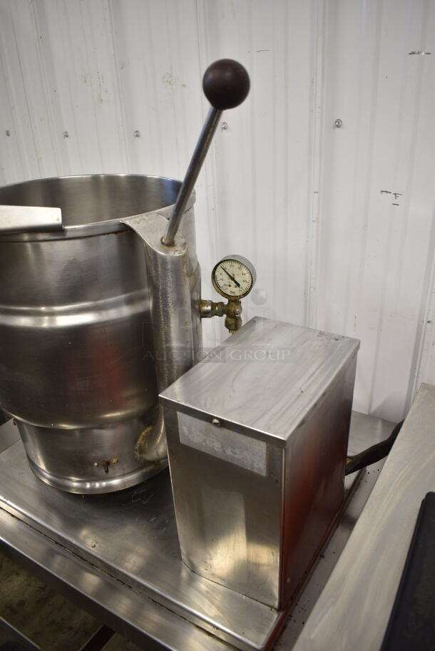 Groen TDB/7-20 Stainless Steel Commercial Countertop Electric Powered 20 Quart Steam Kettle Tilting Kettle on Equipment Stand w/ Commercial Casters. 208 Volts.  - Image 5 of 9