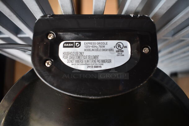 Dash DMG8100RD Metal Countertop Express Griddle. 120 Volts, 1 Phase. Tested and Working! - Image 4 of 4