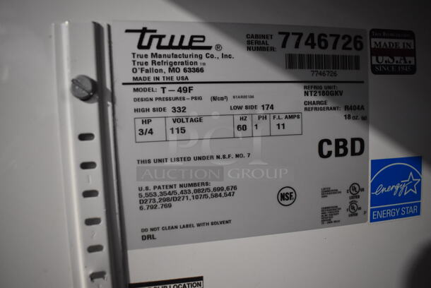 2013 True T-49F Commercial Stainless Steel Two Section Reach In Freezer on Commercial Casters. 115V/1 Phase Tested And Working - Image 5 of 5