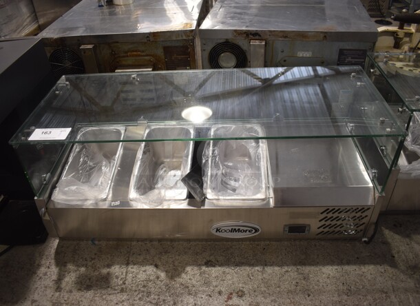 BRAND NEW SCRATCH AND DENT! 2023 KoolMore SCDC-3P-SSL Stainless Steel Commercial Countertop Refrigerated Rail w/ 3 Drop In Bins and Glass Sneeze Guard. 115 Volts, 1 Phase. Tested and Working!
 - Image 1 of 6