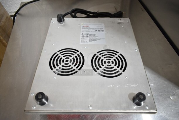 2023 Avantco 177IC3500 Stainless Steel Commercial Countertop Electric Powered Single Burner Induction Range. 208-240 Volts, 1 Phase.  - Image 3 of 4