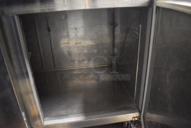 Avantco 178PICL2 Stainless Steel Commercial Pizza Prep Table w/ Oversized Cutting Board on Commercial Casters. 115 Volts, 1 Phase. 71x37x46. Tested and Working! - Image 7 of 9