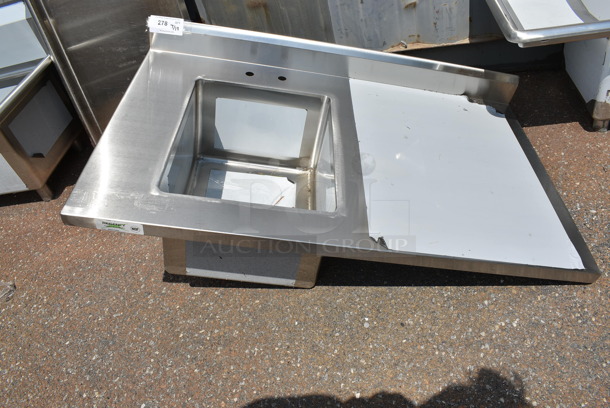 BRAND NEW SCRATCH AND DENT! Regency 600ST3048L Stainless Steel 30" x 48" 16 Gauge Stainless Steel Work Table with Sink. No Legs or Under Shelf.  - Image 2 of 6