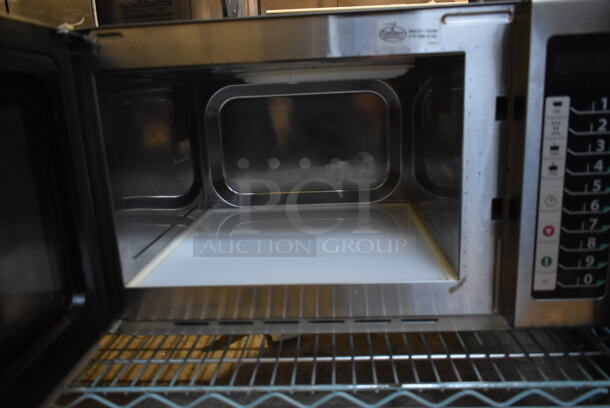 2021 Amana RCS10TS Stainless Steel Commercial Countertop Microwave Oven. 120 Volts, 1 Phase.  - Image 3 of 4
