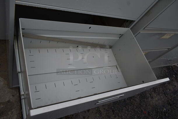 Metal 4 Drawer Filing Cabinet. - Image 4 of 6