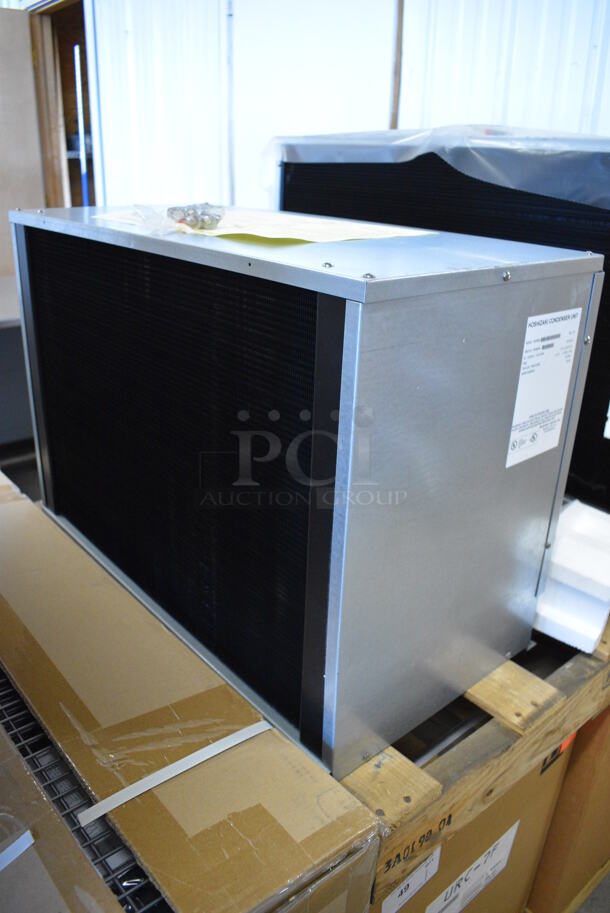BRAND NEW! Hoshizaki Model URC-7F Metal Commercial Remote Condenser for Ice Head. 115-120 Volts, 1 Phase. 16x28x19.5