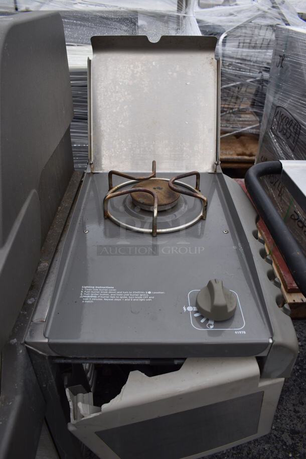 Weber Summit Platinum 5270001 Metal Outdoor Propane Gas Powered Grill w/ Right Side Single Burner Range on Commercial Casters. Comes w/ Cover. 68x26x46 - Image 6 of 8