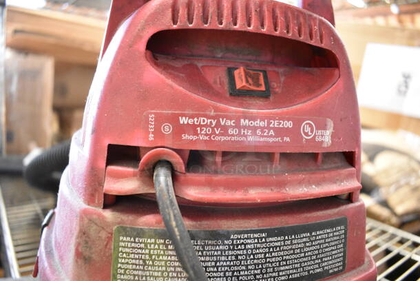 2 Items; 2E200 Wet Dry Vacuum and Black & Decker Leaf Blower. 2 Times Your Bid! - Image 5 of 9
