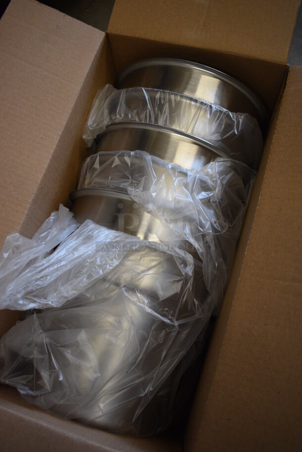 12 BRAND NEW IN BOX! Vollrath Stainless Steel Cylindrical Drop In Bins! 9.5x9.5x8. 12 Times Your Bid! - Image 2 of 3