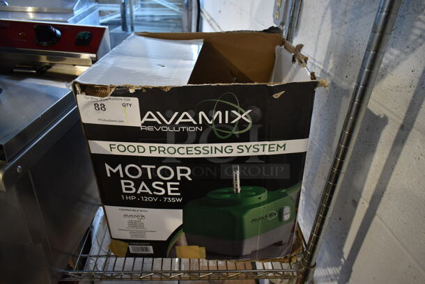 AvaMix VC60CN Revolution 928BASEFP1 Motor Base with Pulse Button for 1 hp Food Processors. 120 Volts, 1 Phase. Tested and Does Not Power On - Image 2 of 8