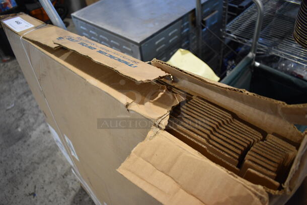 Box of Dura Stor 34636 Cardboard