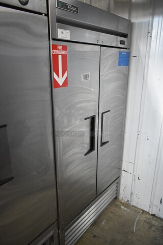 2017 True T-35-HC Stainless Steel Commercial 2 Door Reach In Cooler w/ Poly Coated Racks and Commercial Casters. 115 Volts, 1 Phase. Tested and Working!