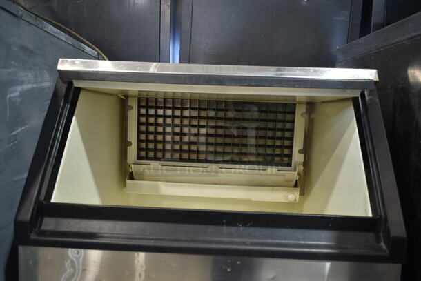 2013 Asbury MIM250 Stainless Steel Commercial Self Contained Undercounter Ice Machine. 115 Volts, 1 Phase.  - Image 3 of 5